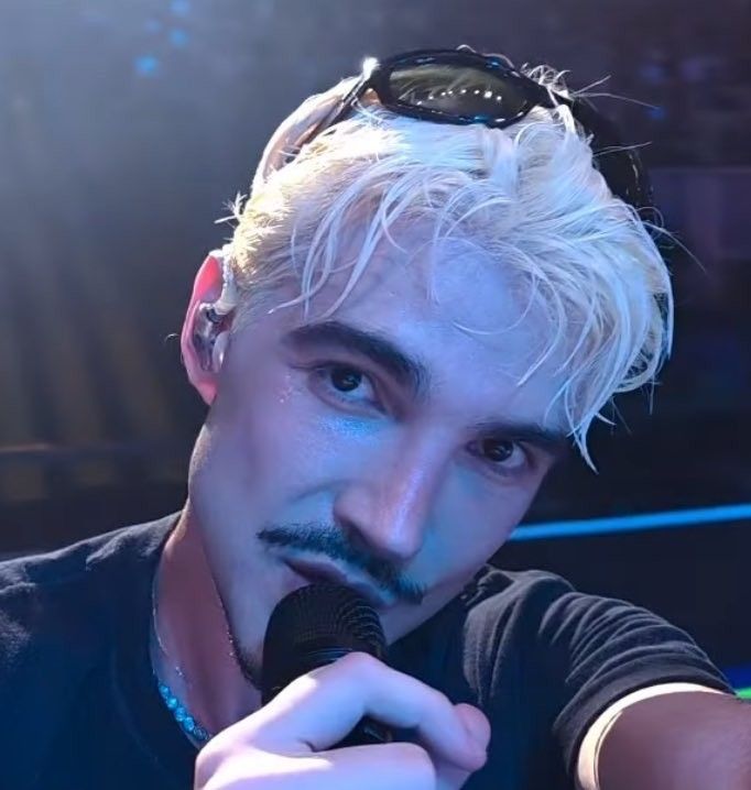 foto do cantor